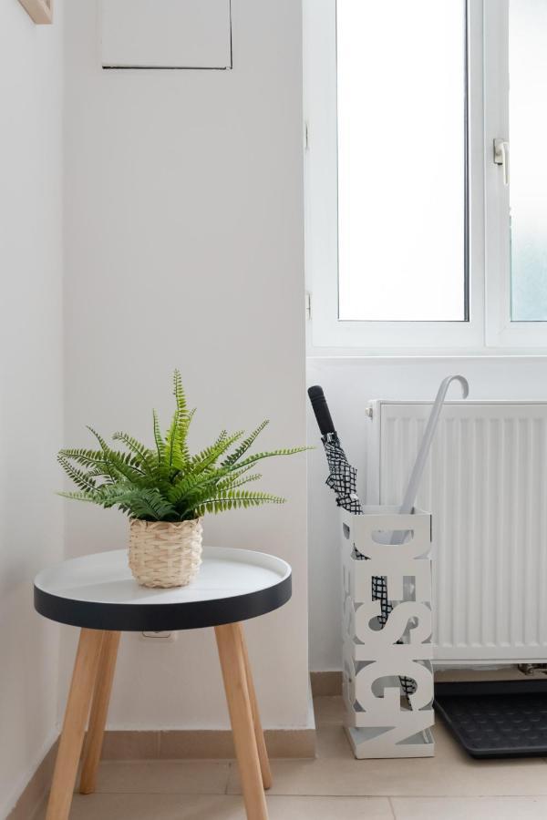 Bright, Cozy & Quiet Appartement Wenen Buitenkant foto